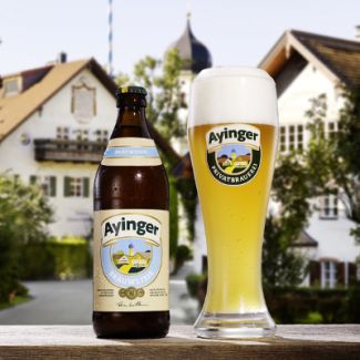 Ayinger Bräuweisse by Ayinger Privatbrauerei